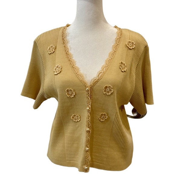 Rabbit Rabbit Rabbit Yellow Knit Top, Size 12 - Picture 1 of 7